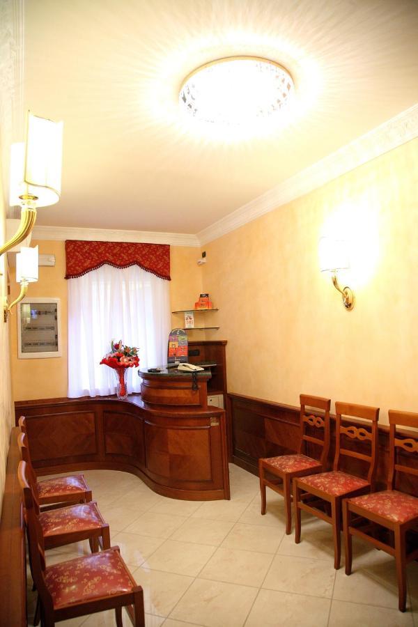 Guest House Galaxy Rome Buitenkant foto